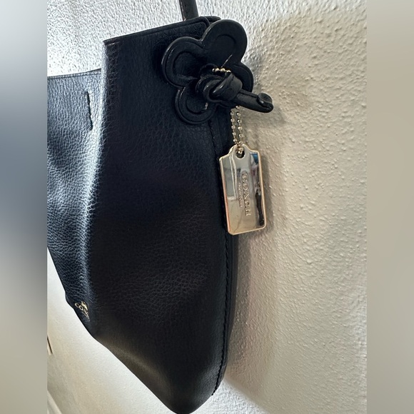 Coach Romantic Minimalist Derby Slim Crossbody Black Leather bag - Picture 4 of 6